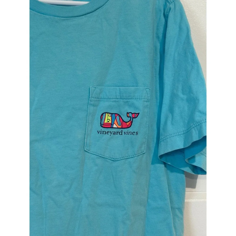 Vineyard Vines Boys Turquoise Blue Geometric Whale Pocket T-Shirt Size S 8-10